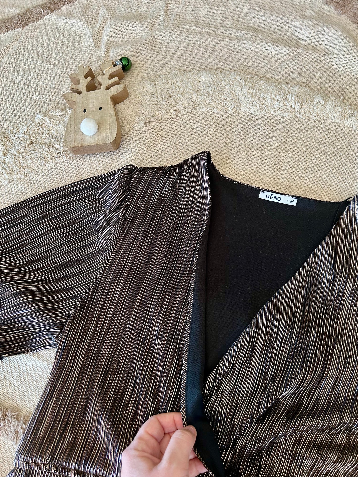 Robe Gémo – Effet métallisé bronze & coupe cache-cœur - Taille M